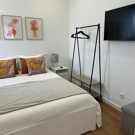 Madre Deus Guest House-3