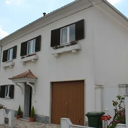 Madre Deus Guest House-2